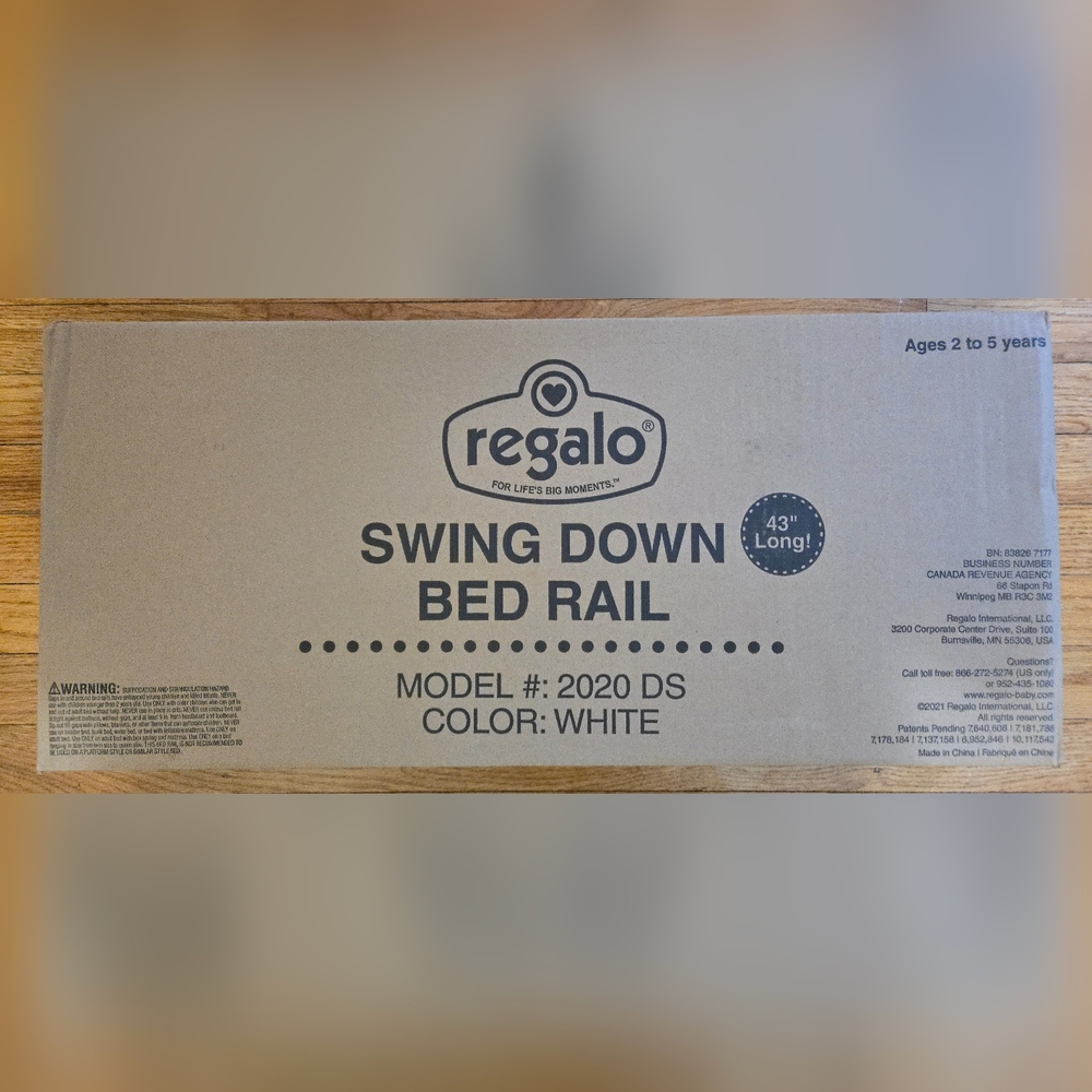NIB Regalo White Swing Down Bed Rail